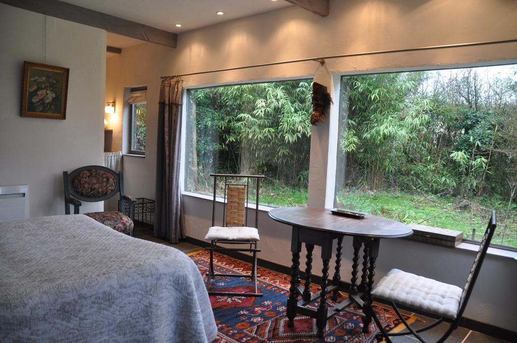 Chambres D'Hotes, Gites La Petite Madeleine La Madelaine-sous-Montreuil エクステリア 写真