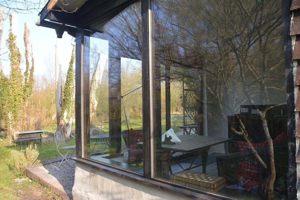 Chambres D'Hotes, Gites La Petite Madeleine La Madelaine-sous-Montreuil エクステリア 写真