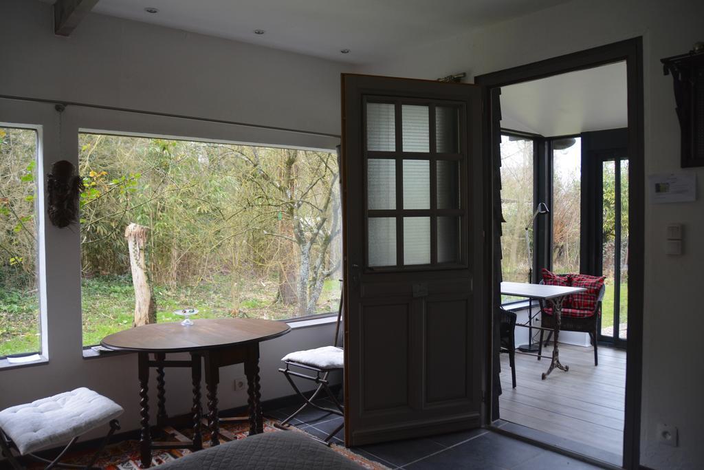 Chambres D'Hotes, Gites La Petite Madeleine La Madelaine-sous-Montreuil エクステリア 写真